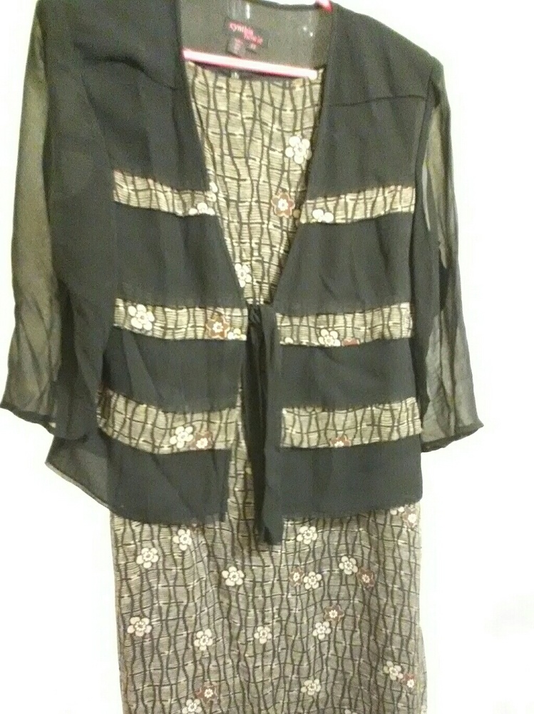 Beautiful sleeveless seath dress & jacket